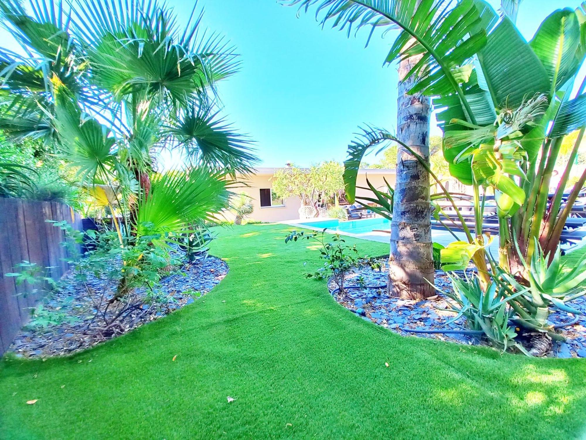 Elegante Villa-piscine-petanque-tout Confort Villa